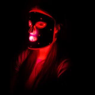 Акумулаторна силиконова LED маска за лице inSPORTline Santorina