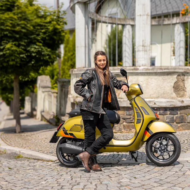 Дамски мото боти W-TEC Leocia Brown - кафяв