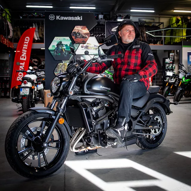 Мъжко софтшел яке W-TEC Black Heart Rozzer