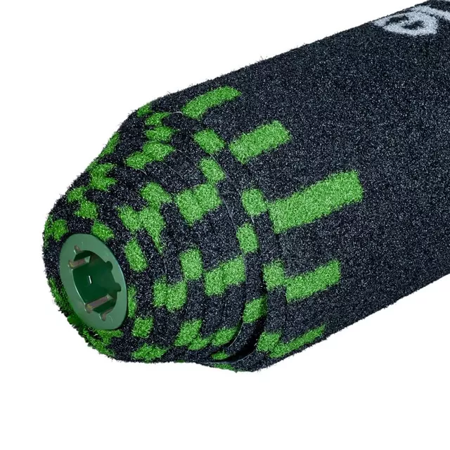 Синтетична тревна постелка inSPORTline Crospet 10 x 2 m