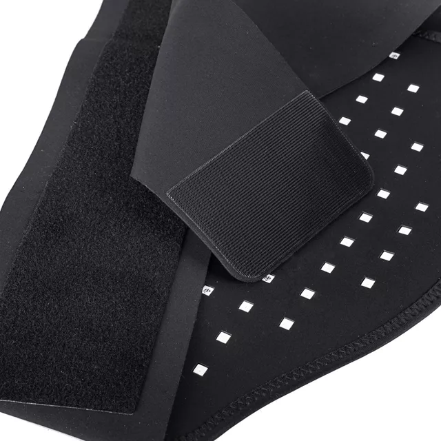 Колан за кръст с инфрачервена светлина inSPORTline Ilyros